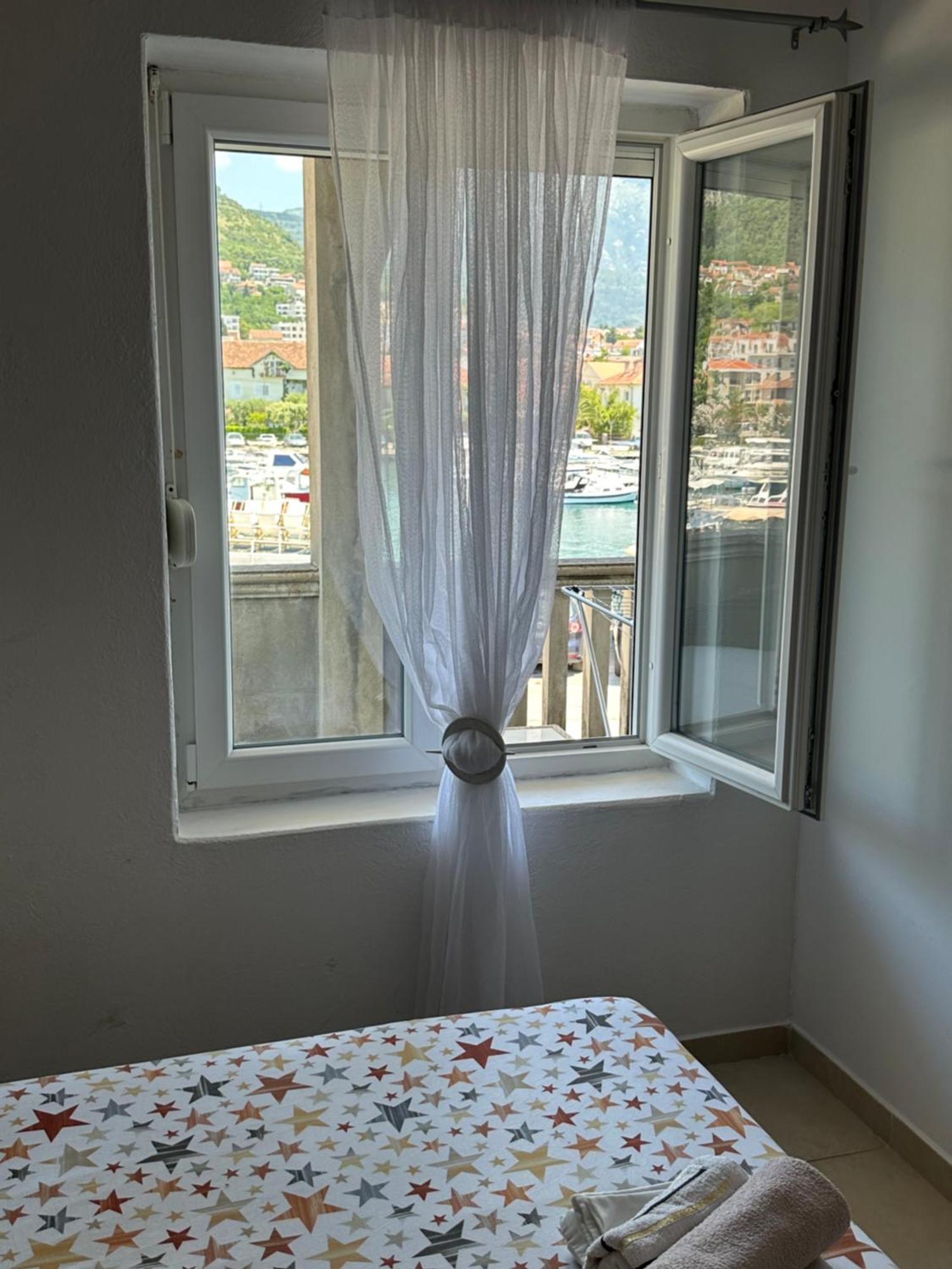 Villa Nela Τίβατ Εξωτερικό φωτογραφία